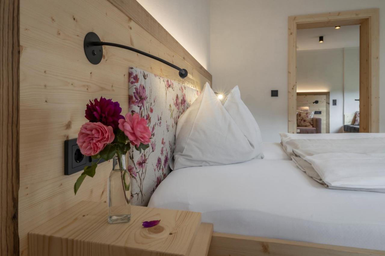 Hotel Winkler-Tuschnig Вайсензее Екстериор снимка