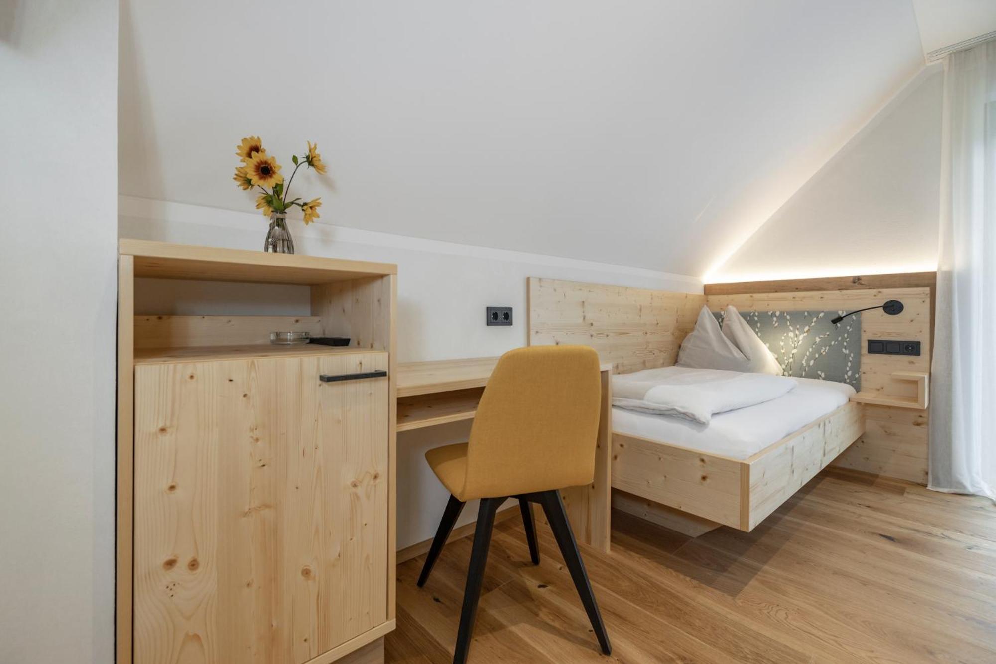 Hotel Winkler-Tuschnig Вайсензее Екстериор снимка