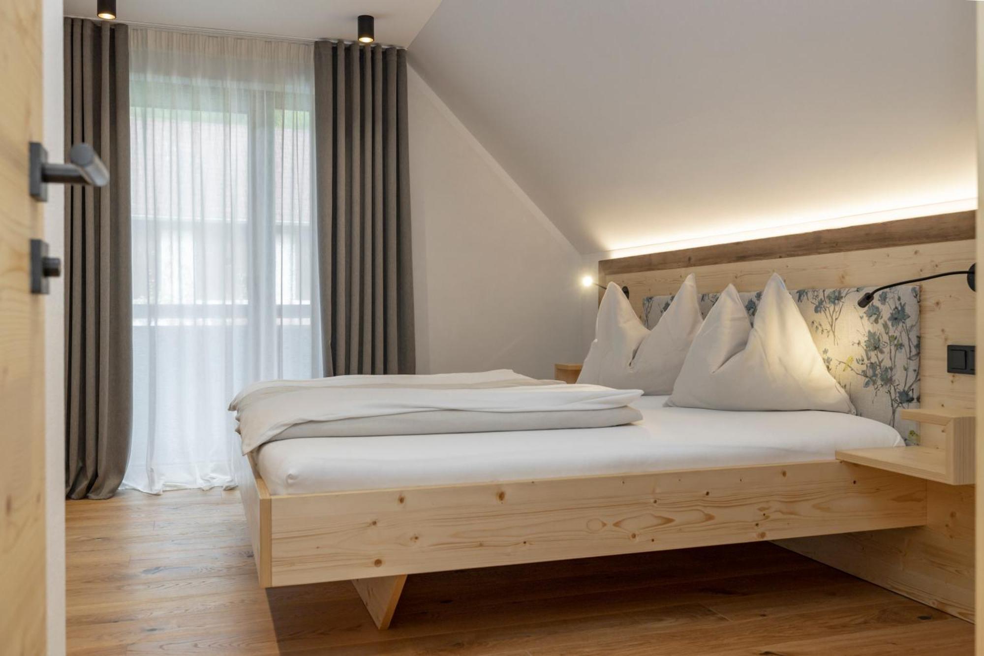 Hotel Winkler-Tuschnig Вайсензее Стая снимка